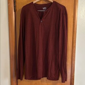 Croft & Barrow Men's Maroon Henley Sweater